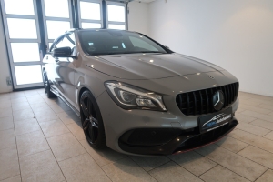 Mercedes CLA200