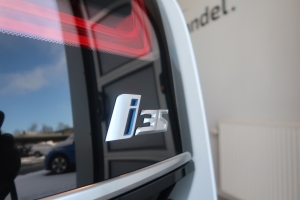 BMW i3s