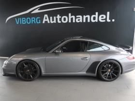 Porsche 911 Carrera