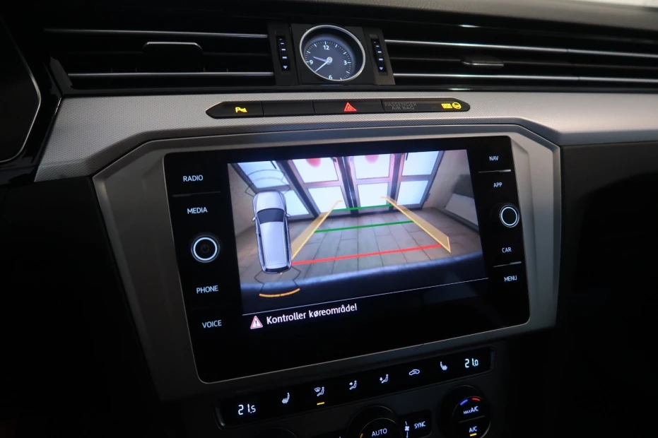 VW Passat